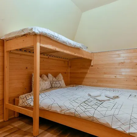 Semesterbostad Koca Zlatorog - Velika Planina *