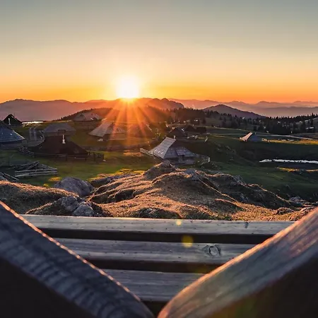 Koca Zlatorog - Velika Planina * Stahovica