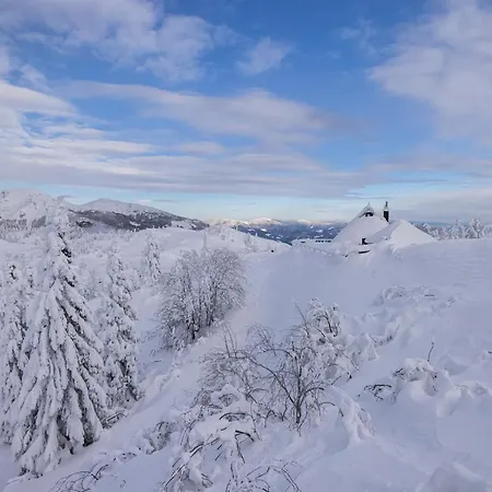 Nyaraló Koca Zlatorog - Velika Planina Stahovica