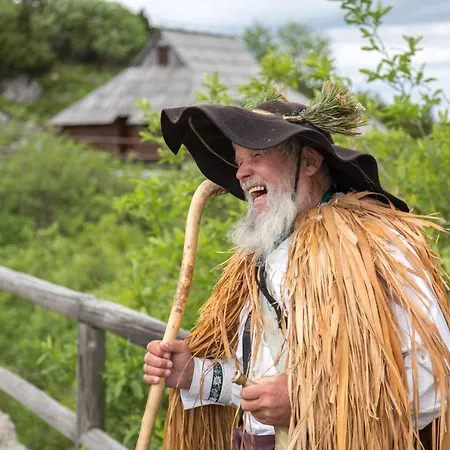 Koca Zlatorog - Velika Planina * Stahovica