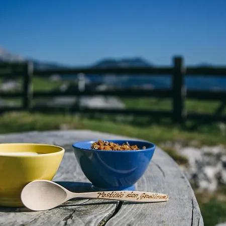 Koca Zlatorog - Velika Planina Semesterbostad Stahovica