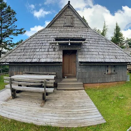 Koca Zlatorog - Velika Planina * Stahovica