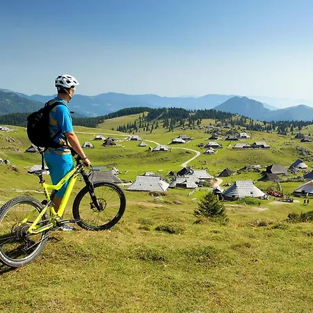 Semesterbostad Koca Zlatorog - Velika Planina *