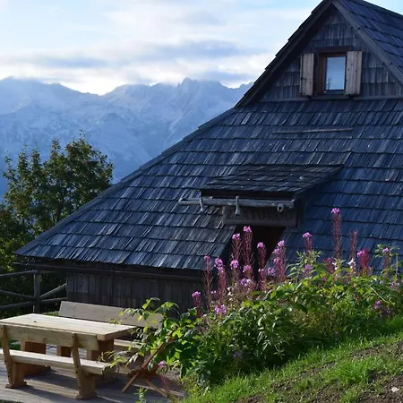 Holiday home Koca Zlatorog - Velika Planina