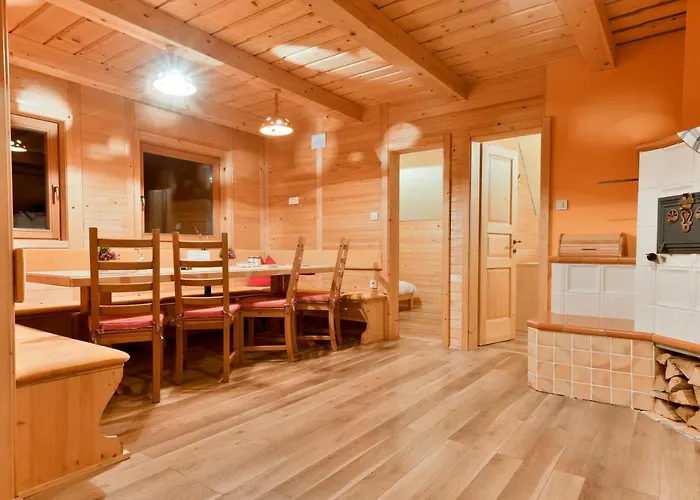 Koca Zlatorog - Velika Planina *