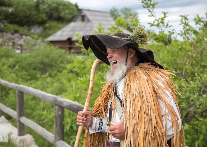 Koca Zlatorog - Velika Planina * Stahovica