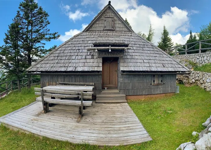 Koca Zlatorog - Velika Planina * Stahovica