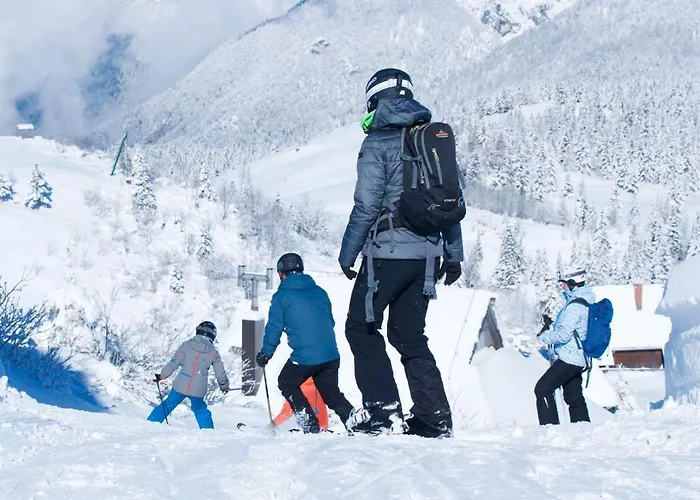Koca Zlatorog - Velika Planina بيت للعطل